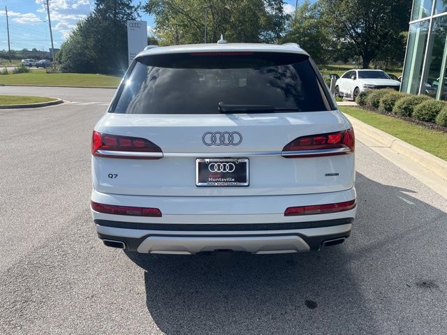 2026 Audi Q7 55 Premium photo 4