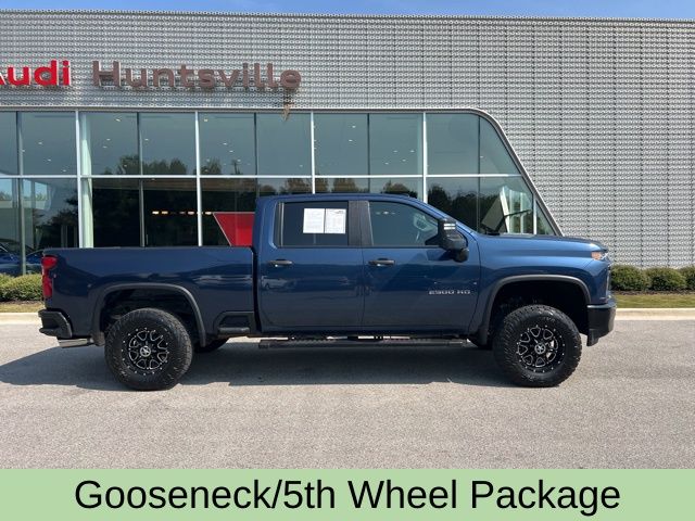 2021 Chevrolet Silverado 2500HD Custom photo 4
