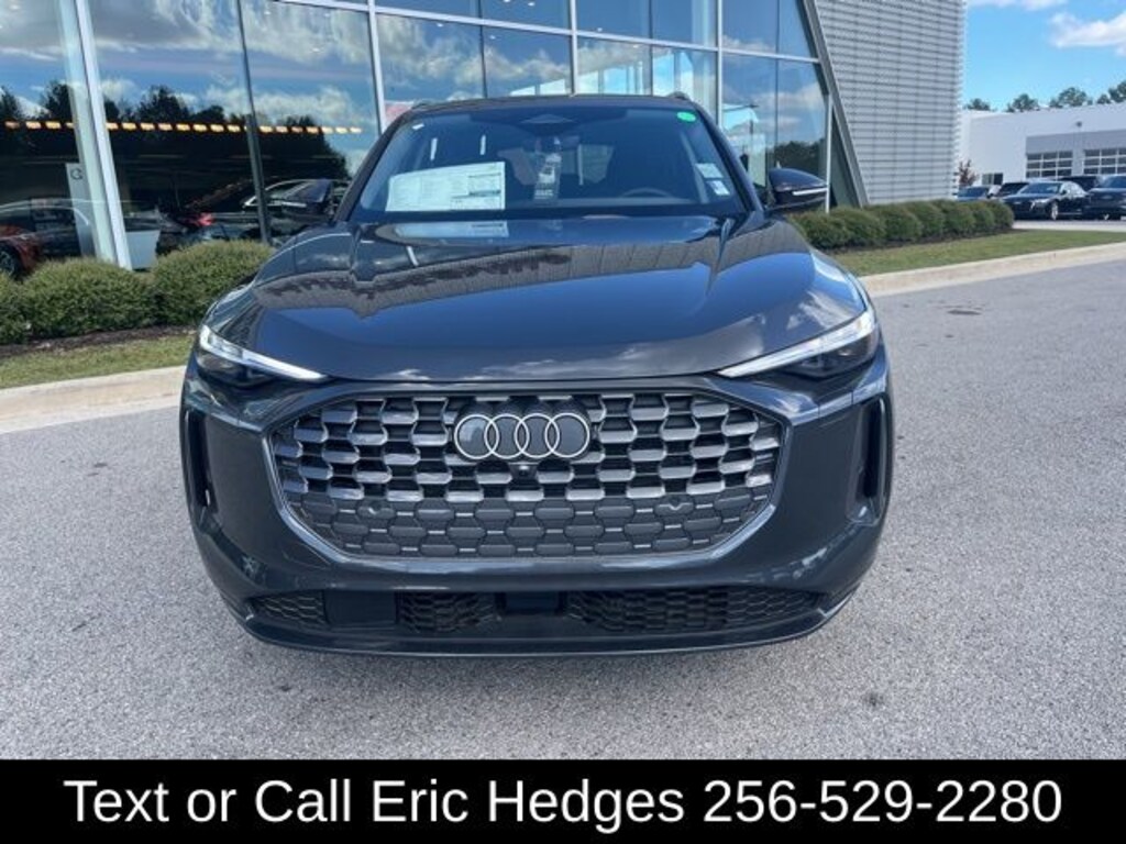 New 2025 Audi Q5 2.0T Premium SUV