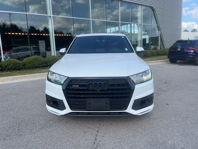 2019 Audi Q7 55 Prestige photo 2