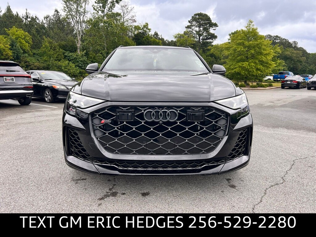 New 2026 Audi RS Q8 4.0T performance SUV