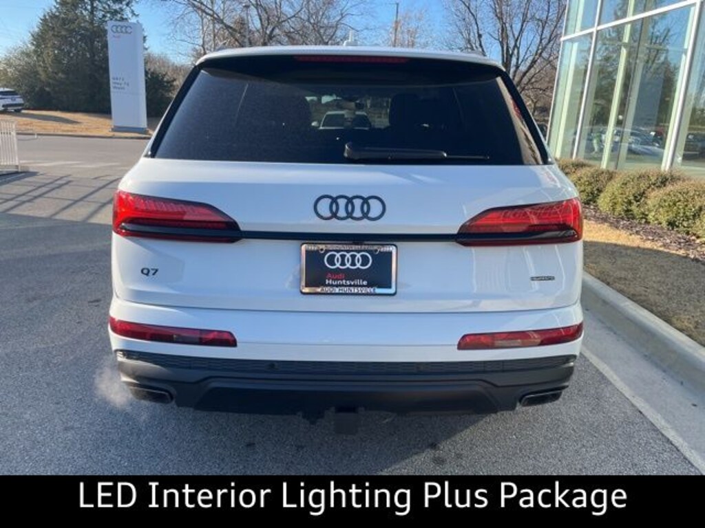 New 2026 Audi Q7 55 Premium SUV