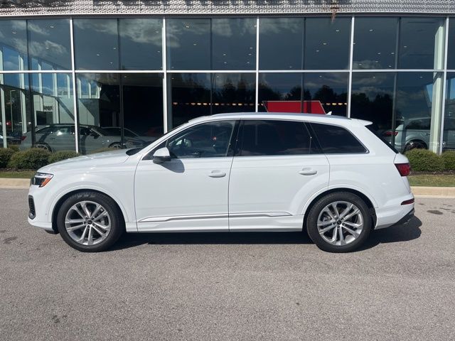 2026 Audi Q7 55 Premium photo 3