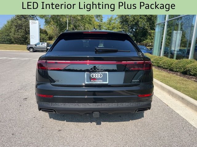 2025 Audi Q8 55 Premium photo 3