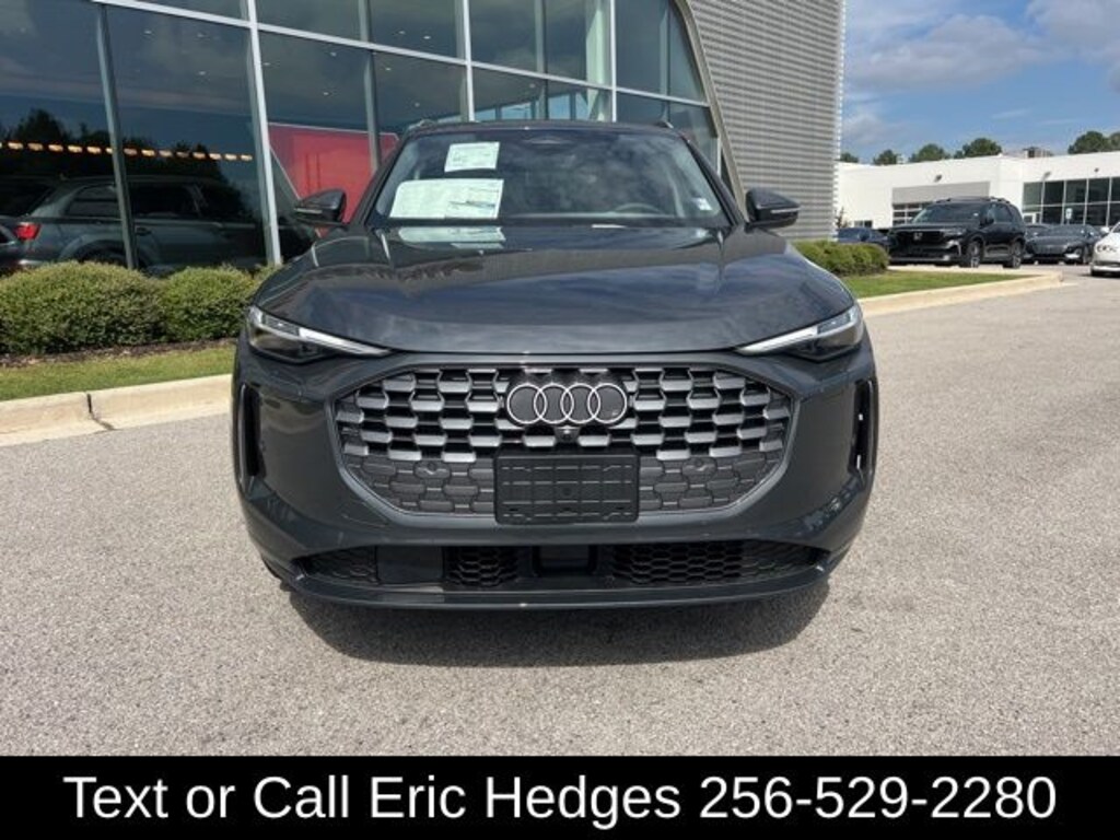 New 2025 Audi Q5 2.0T Premium SUV