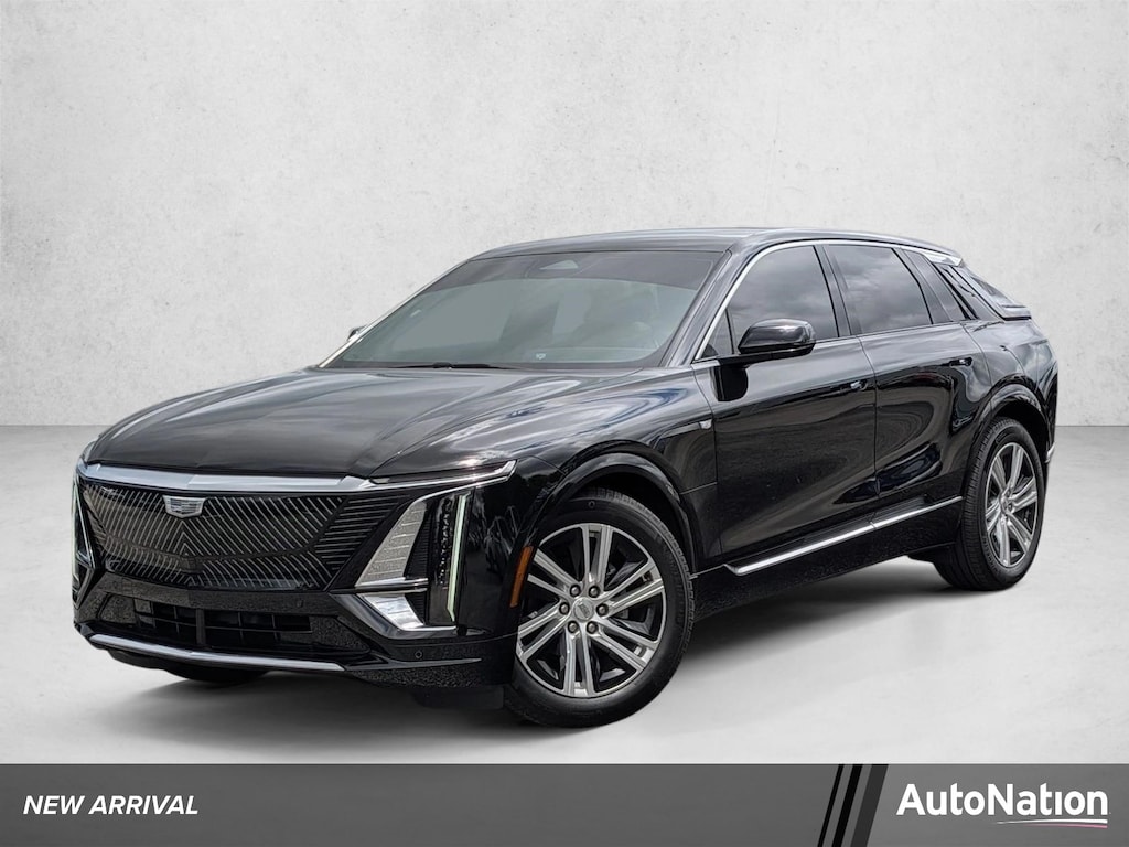 Used 2024 CADILLAC LYRIQ Tech SUV