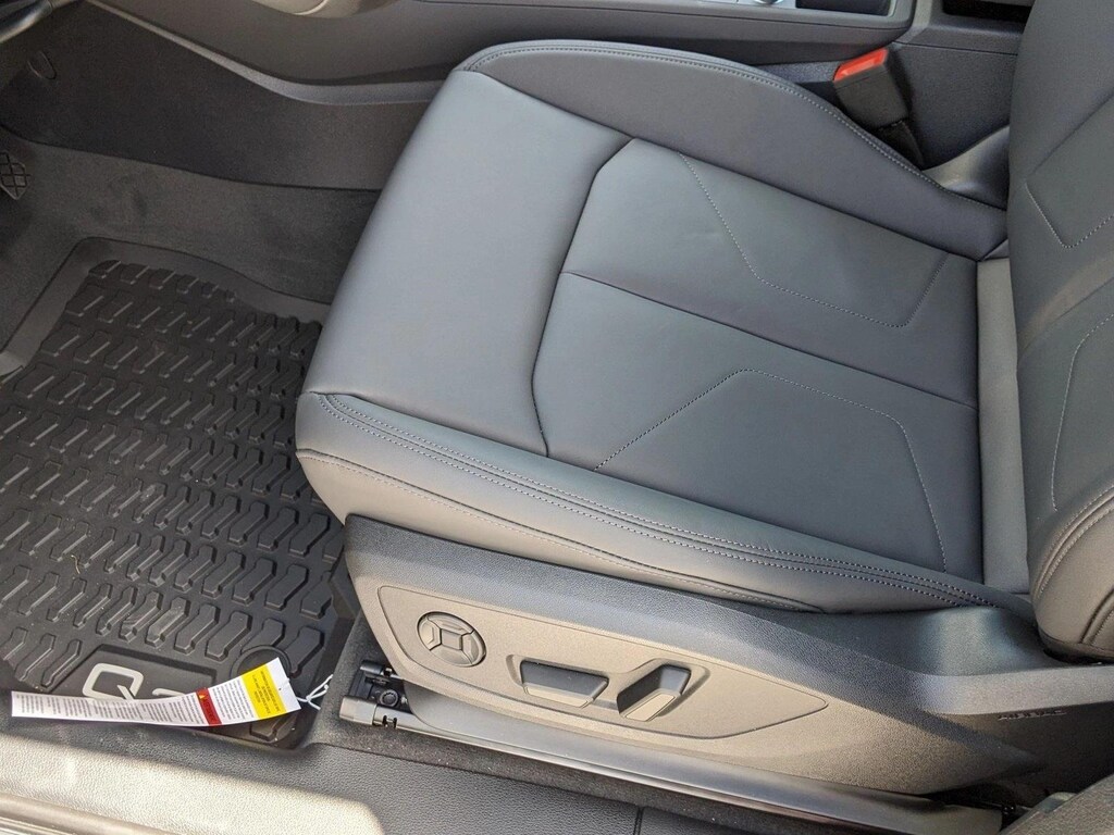 Used 2025 Audi Q3 45 S line Premium SUV