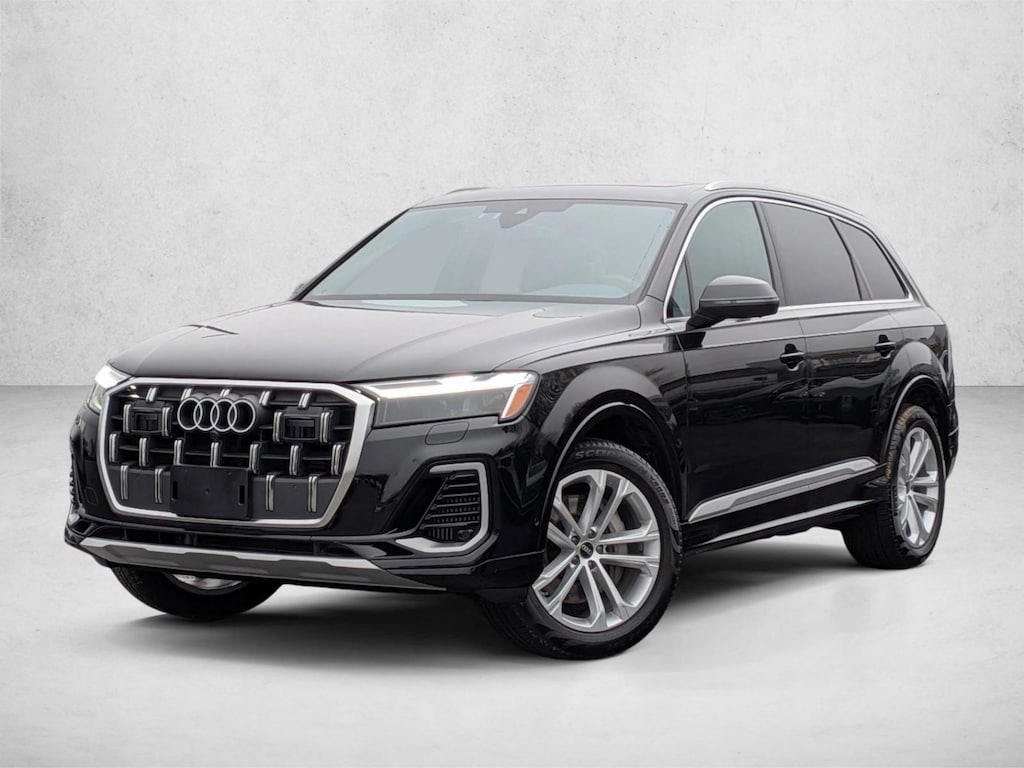 Used 2025 Audi Q7 55 Premium Plus SUV