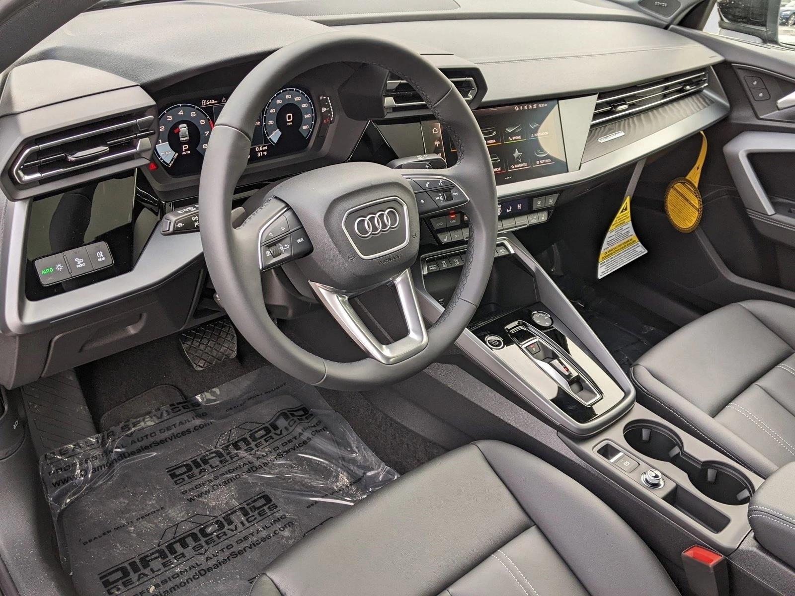 2025 Audi A3 Premium Plus 40 TFSI Quattro photo 3