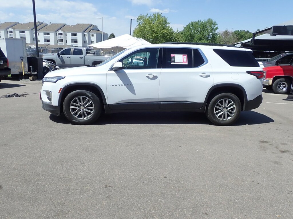 Used 2023 Chevrolet Traverse LT Cloth w/1LT SUV