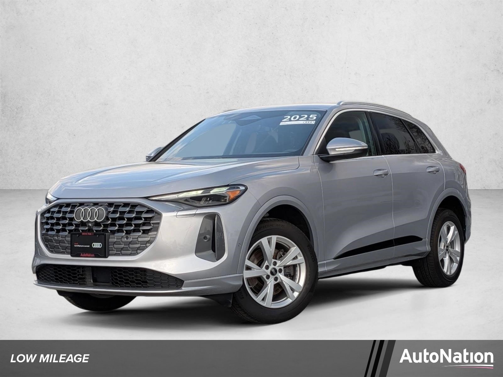 2025 Audi Q5 40 Premium's photo