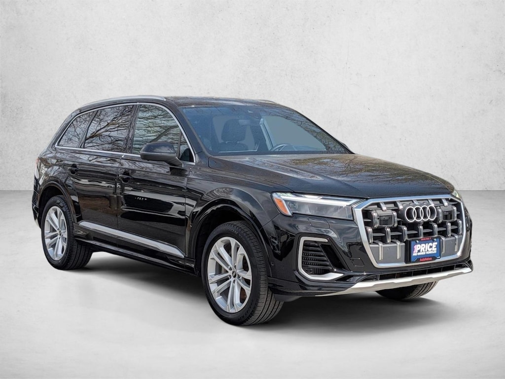 Used 2025 Audi Q7 55 Premium SUV