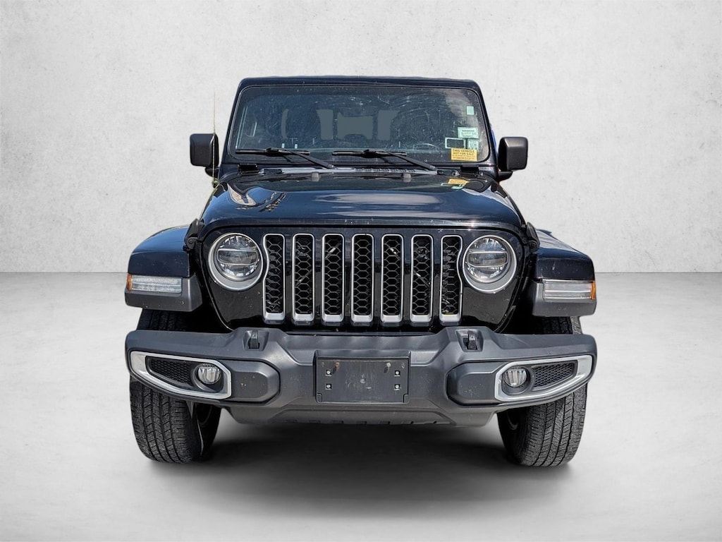 Used 2020 Jeep Gladiator Overland Truck Crew Cab