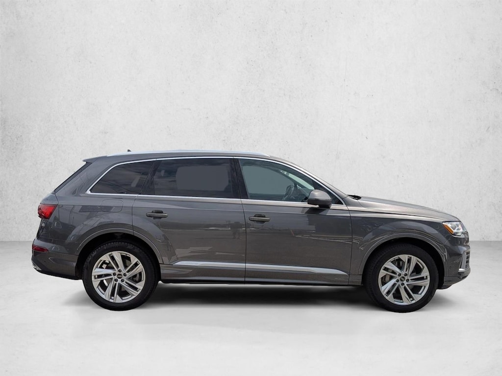 Used 2023 Audi Q7 45 Premium SUV