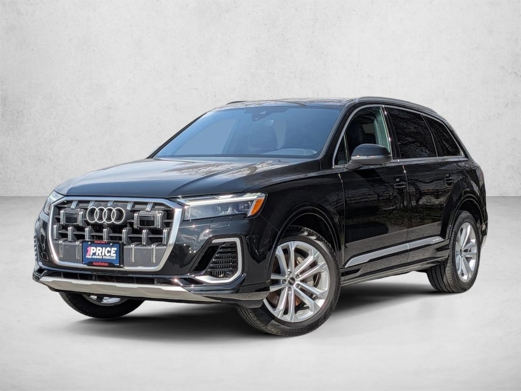 Used 2025 Audi Q7 55 Premium SUV