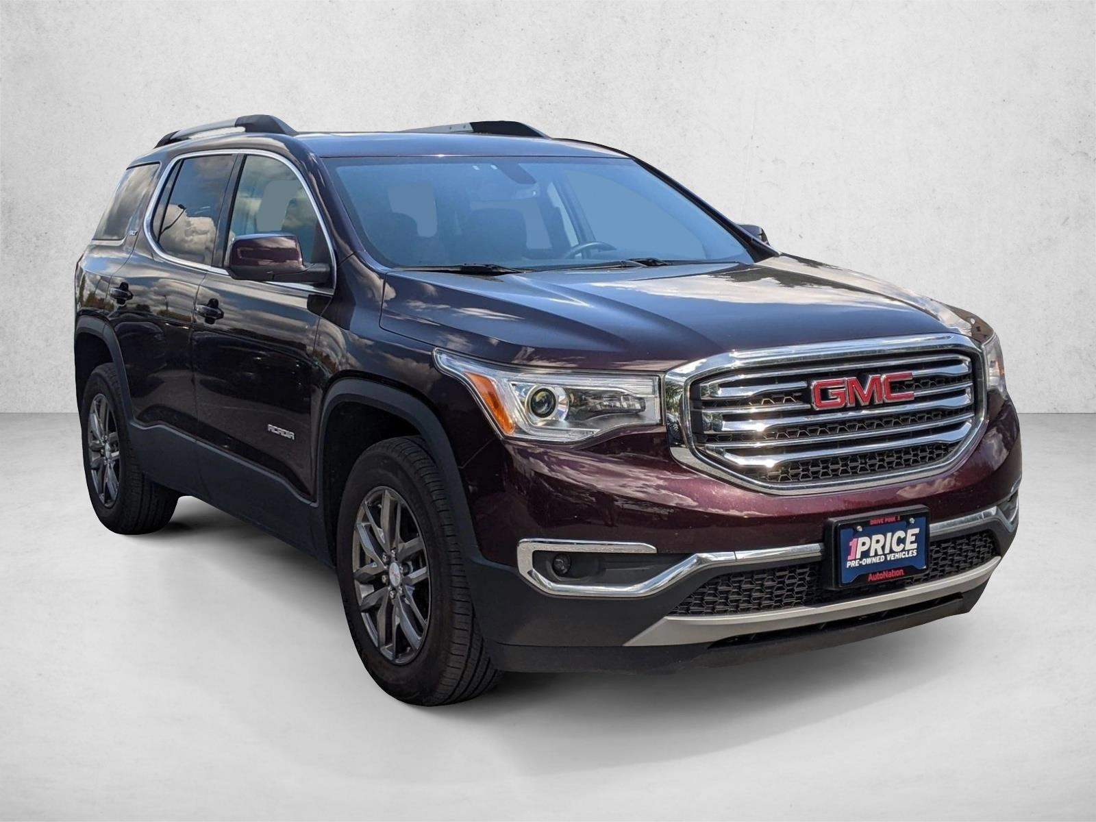 2017 Gmc Acadia SLT photo 3