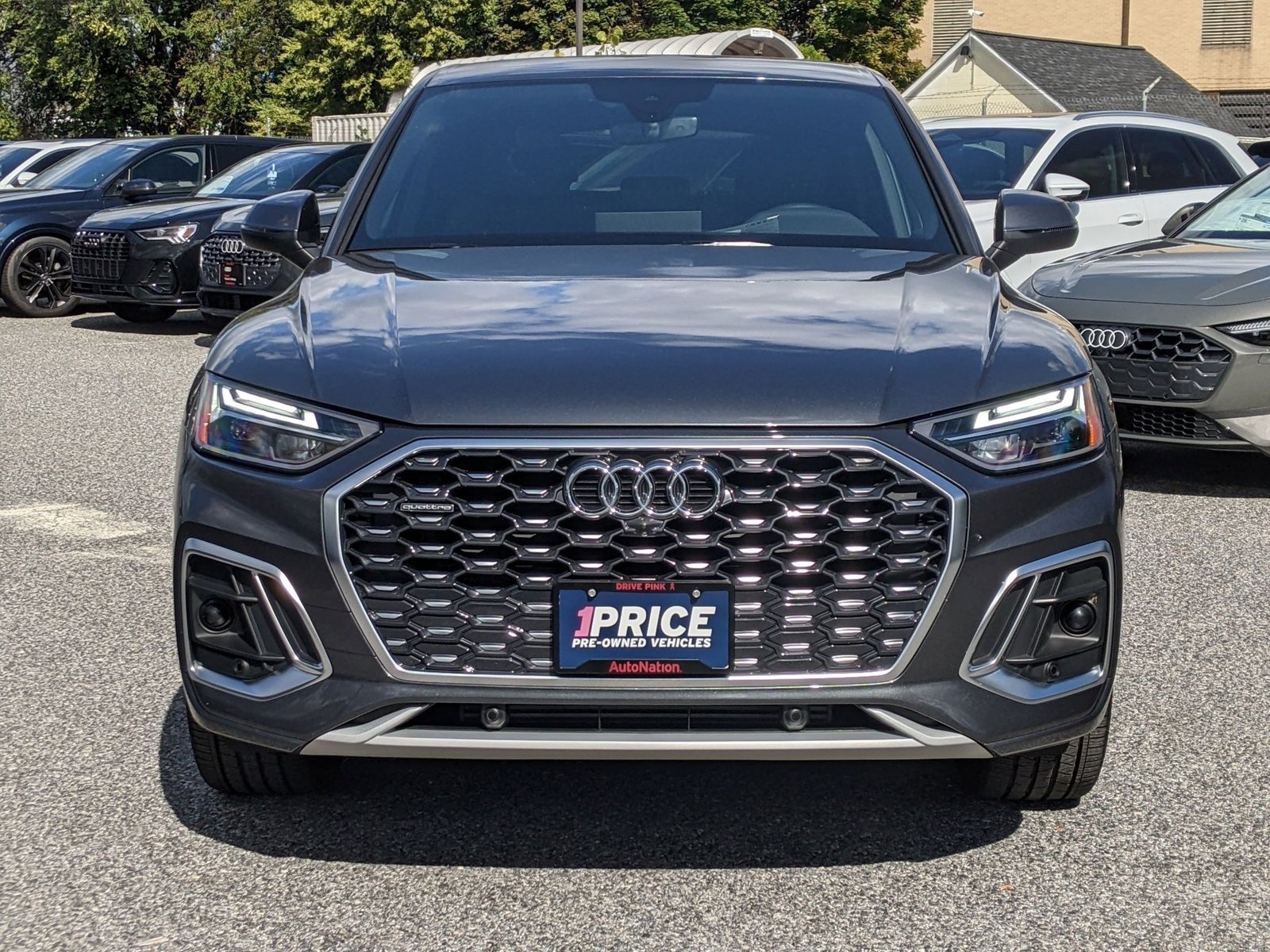 2025 Audi Q5 Sportback 45 S line Premium photo 2