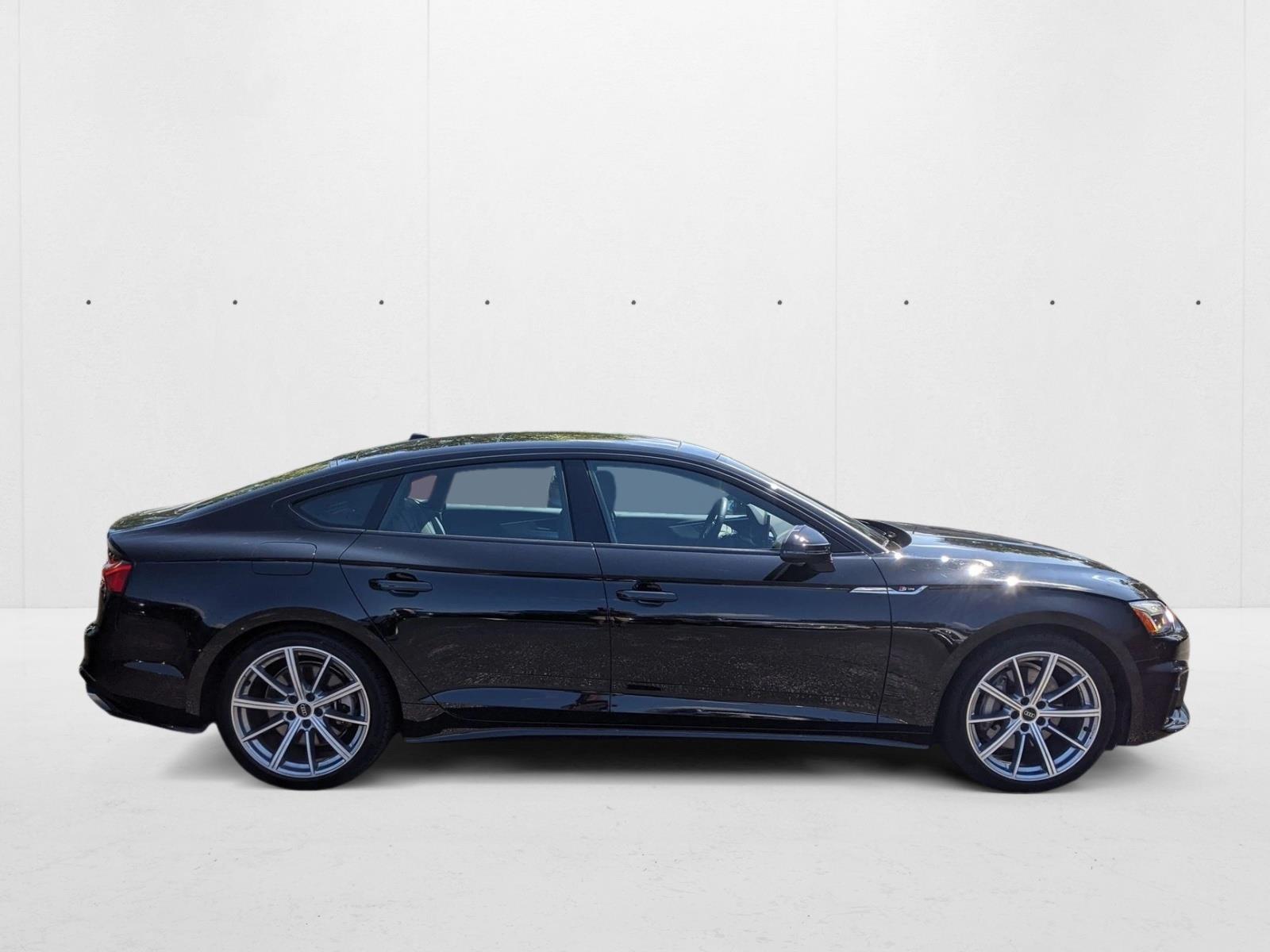 2025 Audi A5 S line Premium 45 TFSI Quattro photo 4