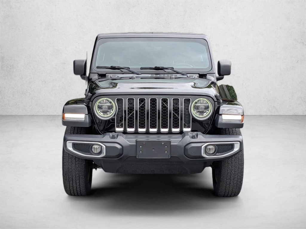 Used 2020 Jeep Gladiator Overland Truck Crew Cab