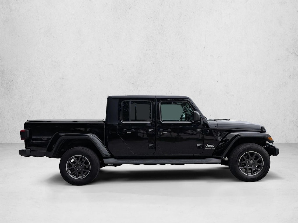 Used 2020 Jeep Gladiator Overland Truck Crew Cab