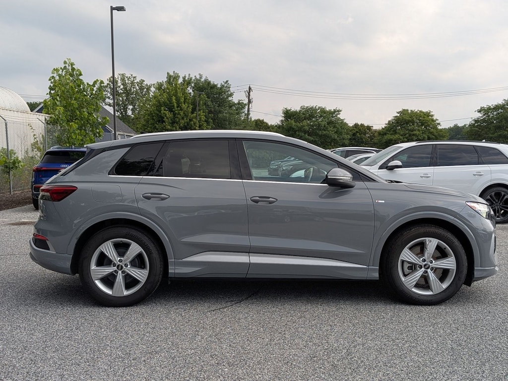 Used 2025 Audi Q4 e-tron 55 Premium SUV