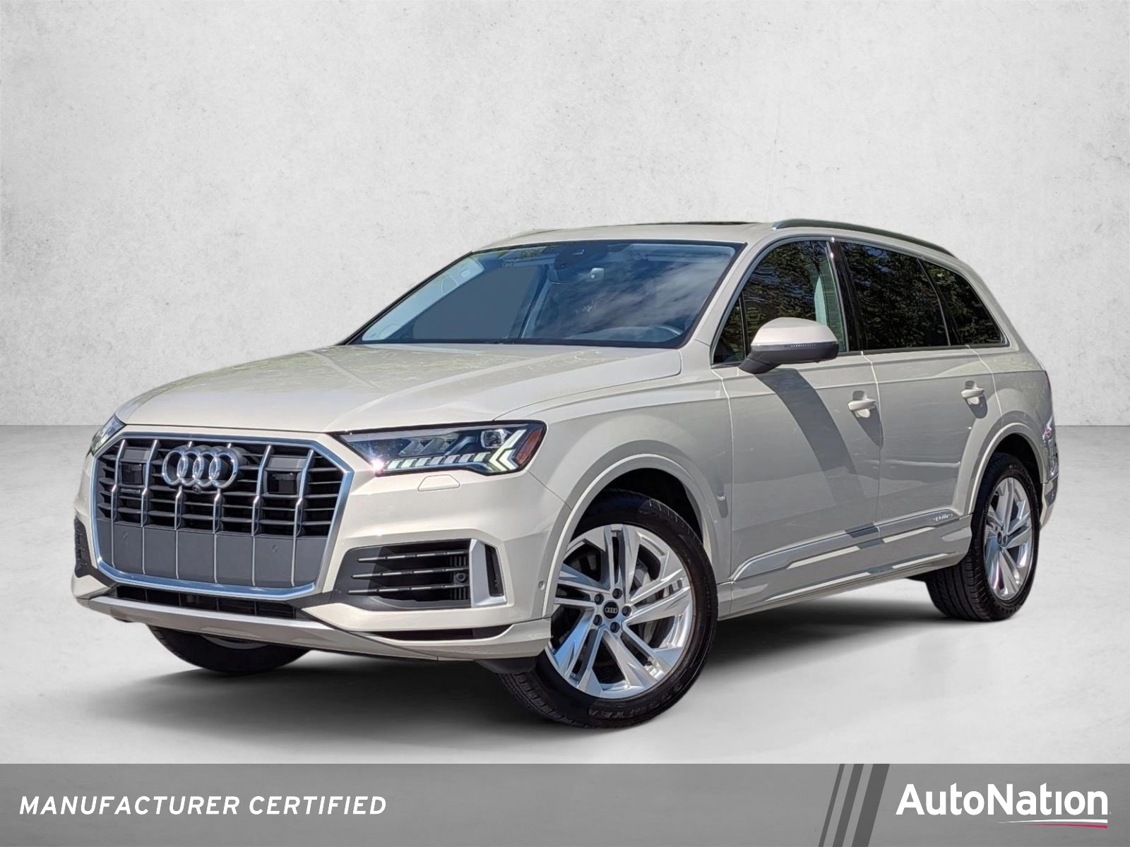 2023 Audi Q7 55 Premium Plus quattro Tiptronic's photo