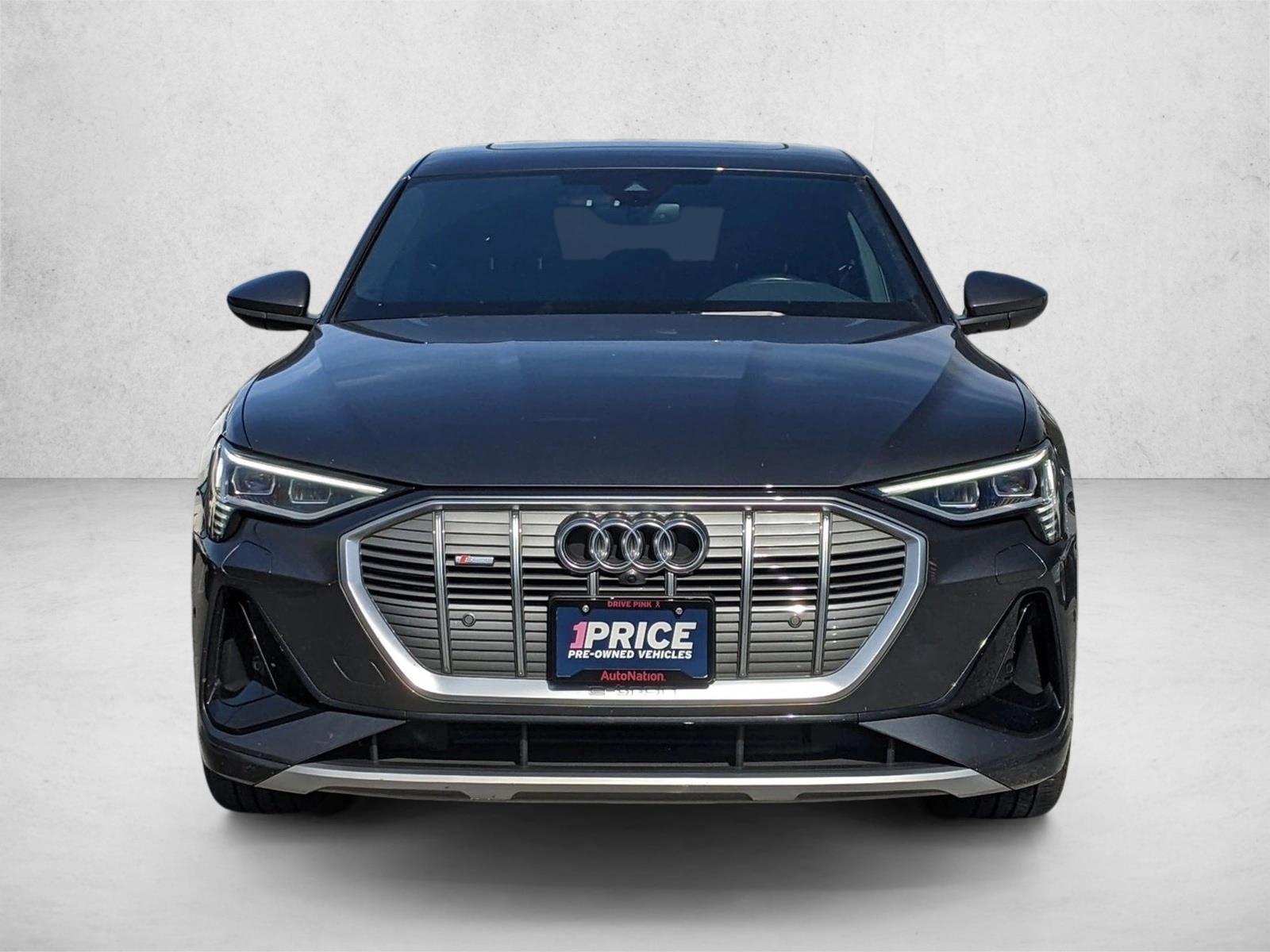 2023 Audi e-tron Sportback S line Premium photo 2
