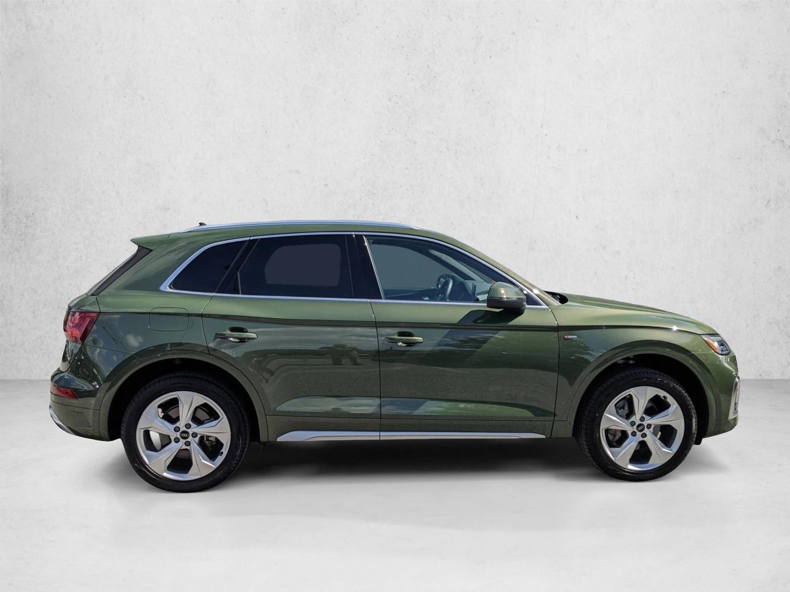 2025 Audi Q5 45 S line Premium Plus photo 4