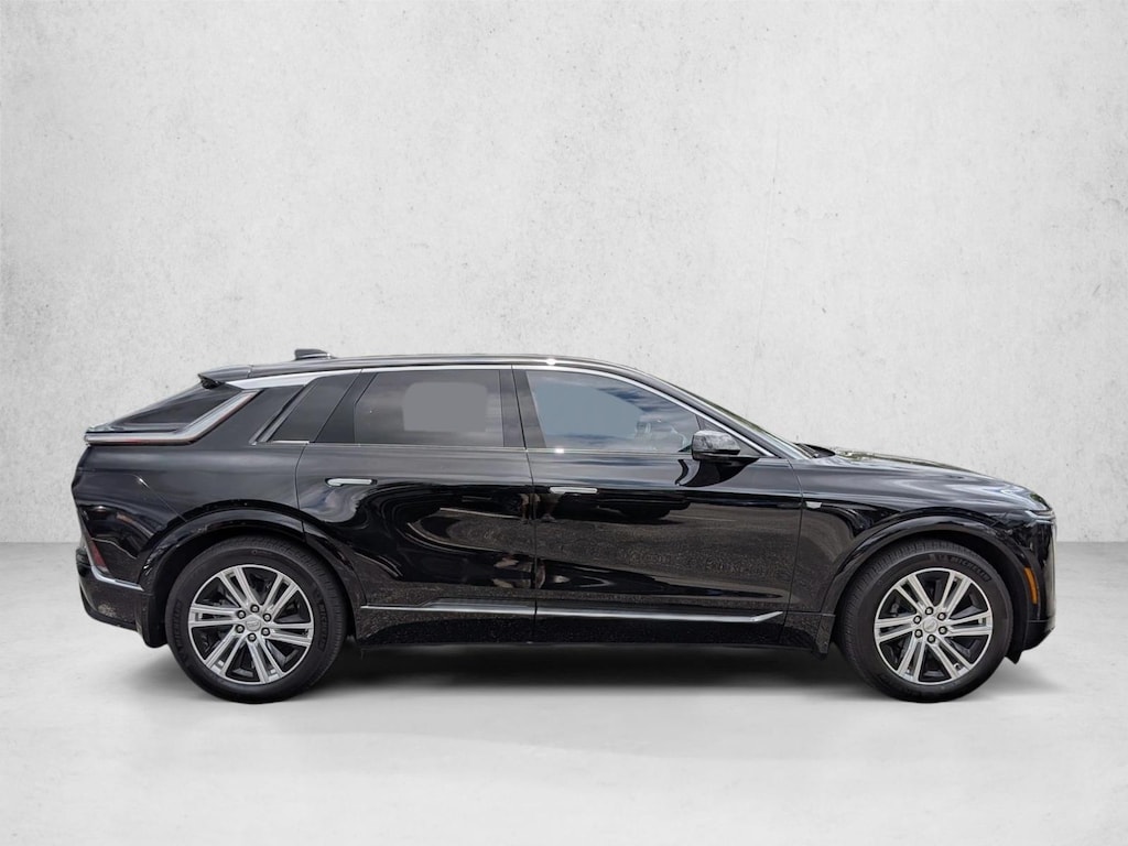 Used 2024 CADILLAC LYRIQ Tech SUV