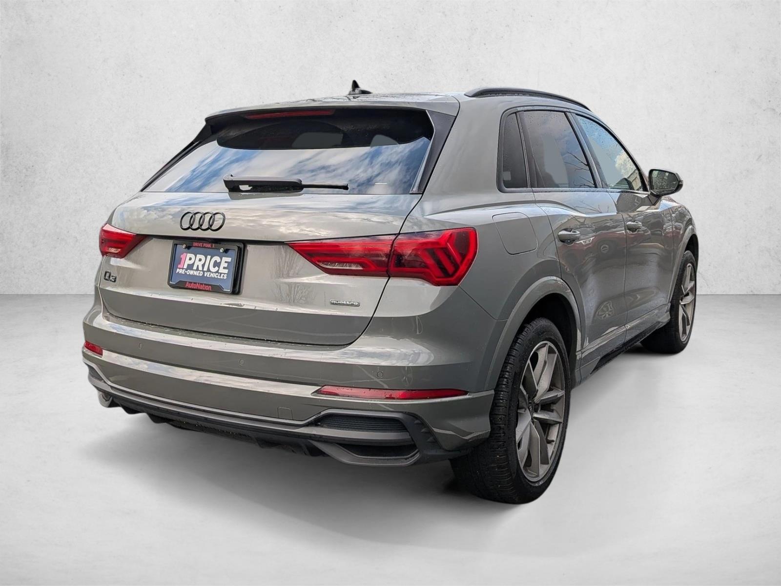 2024 Audi Q3 45 TFSI S line Premium photo 4