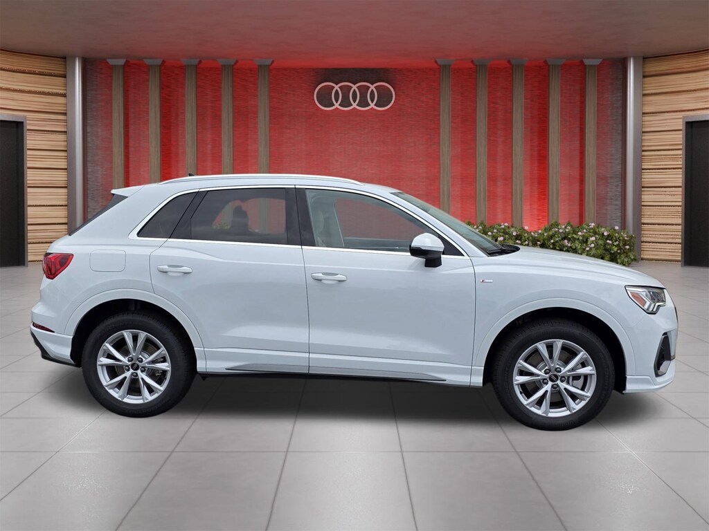 New 2025 Audi Q3 45 S line Premium Plus S line Premium Plus 45 TFSI quattro