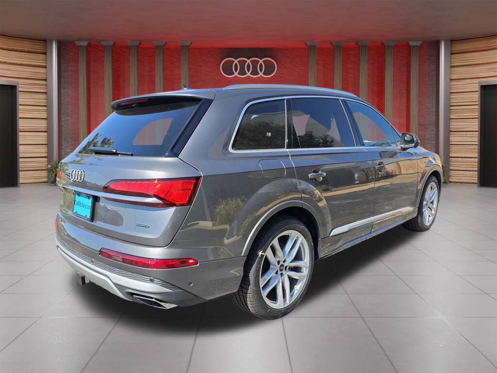 New 2025 Audi Q7 55 Premium Plus Premium Plus 55 TFSI quattro
