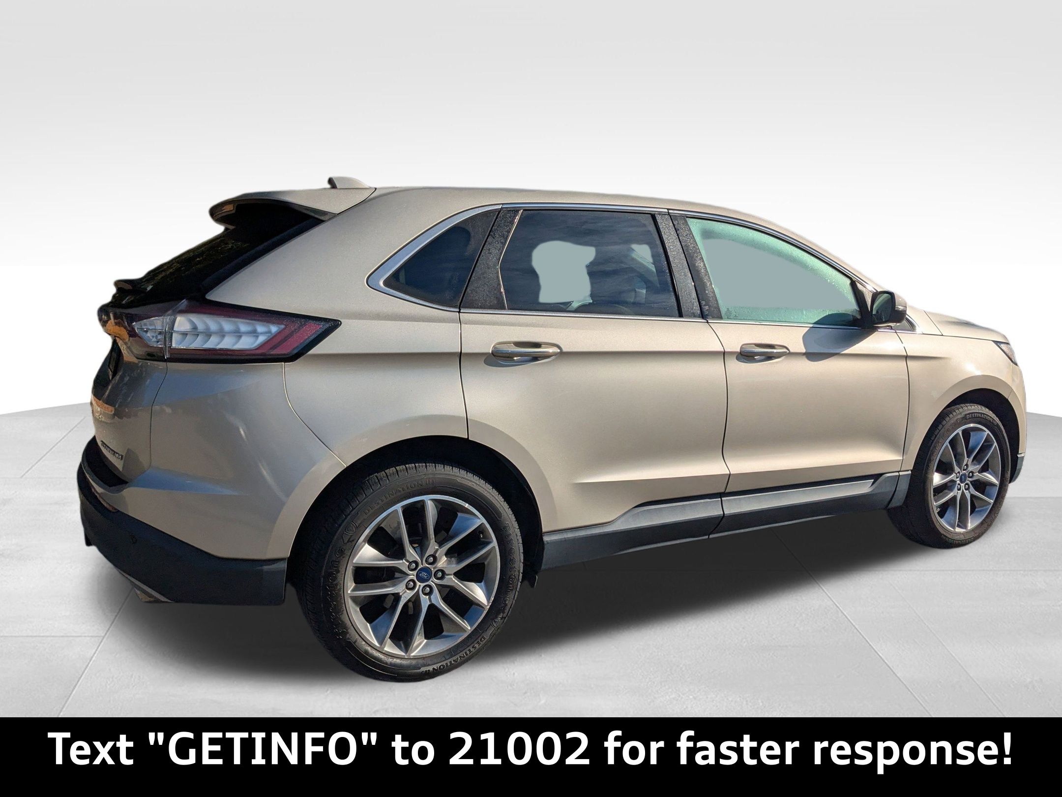 2017 Ford Edge Titanium photo 3