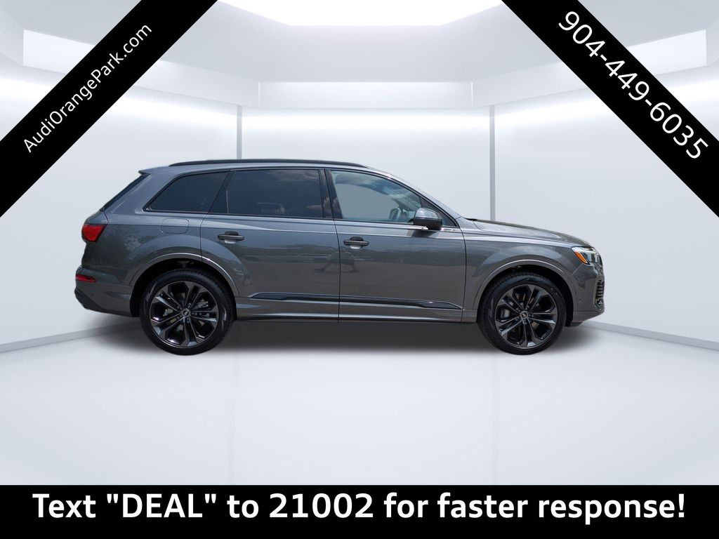 2025 Audi Q7 Premium Plus photo 2