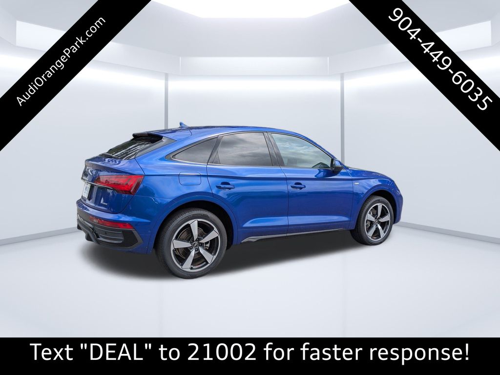 2023 Audi Q5 45 S line Prestige photo 3
