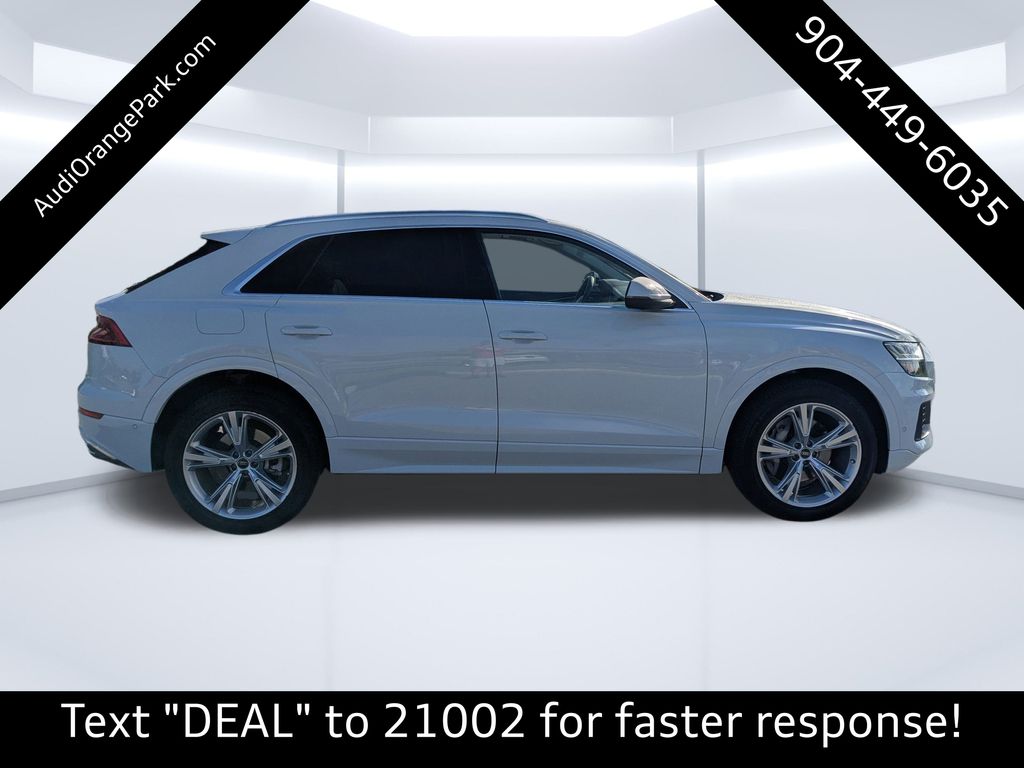 2023 Audi Q8 55 Premium Plus photo 2