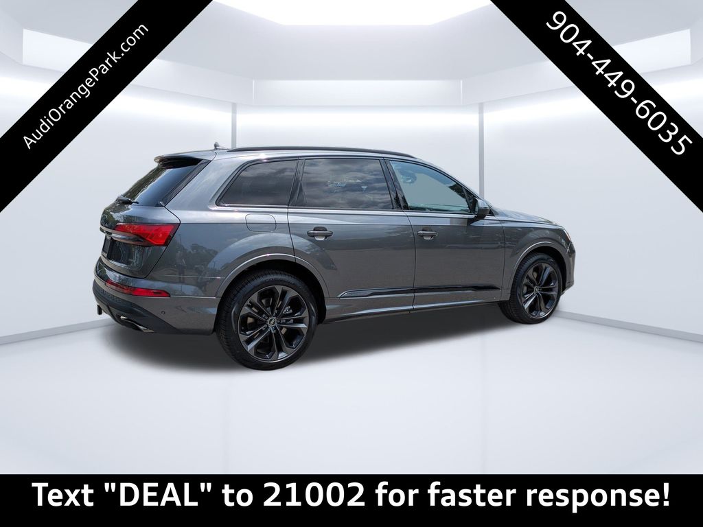 2025 Audi Q7 Premium Plus photo 3