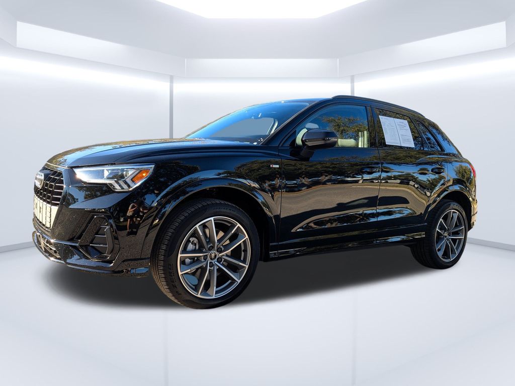 2025 Audi Q3 S Line Premium