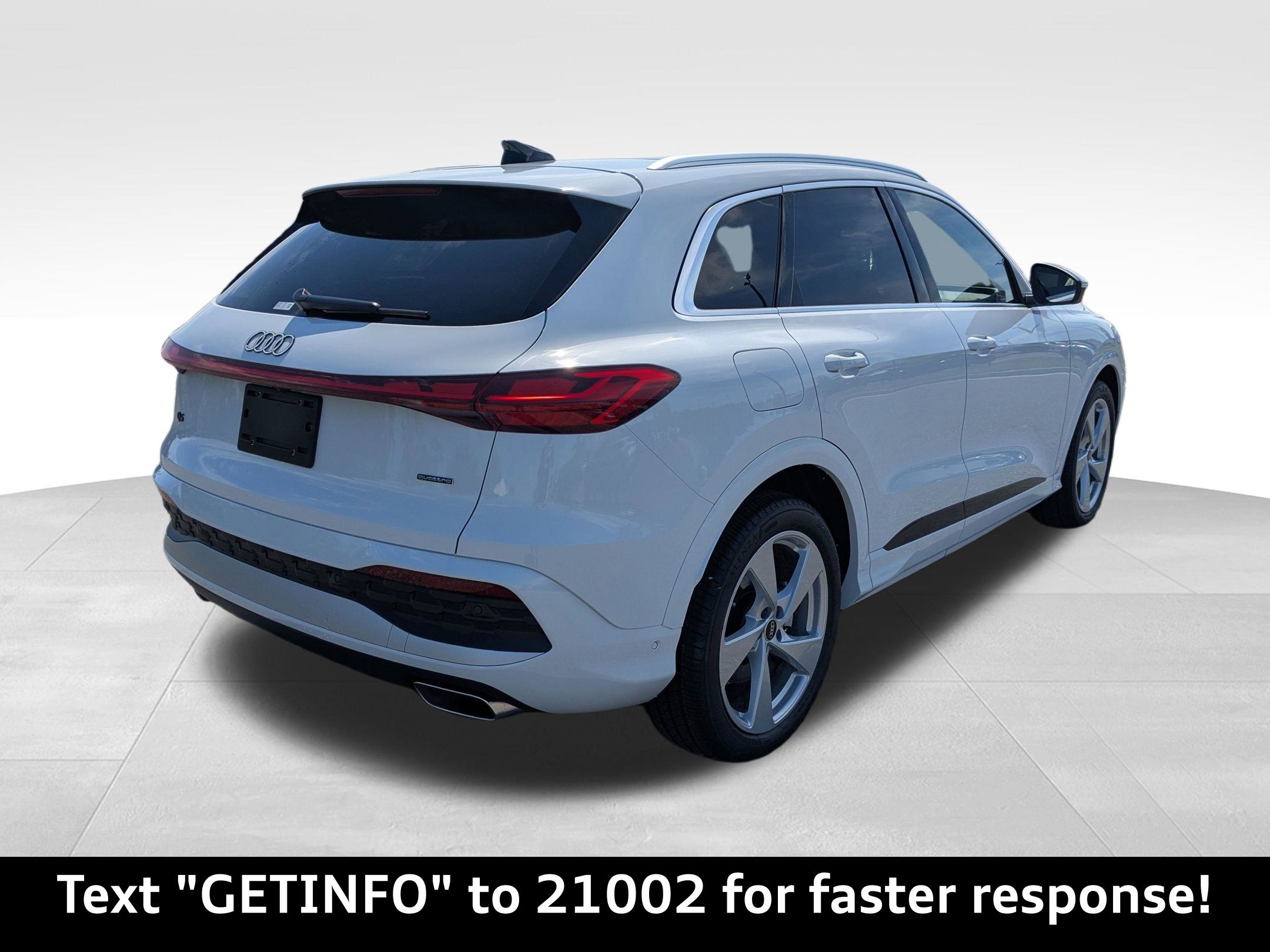 2025 Audi Q5 2.0T Prestige photo 3