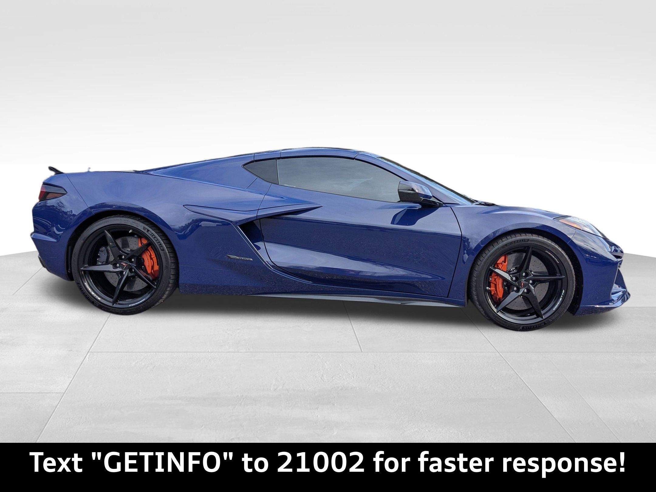 2025 Chevrolet Corvette E-Ray Coupe 3LZ photo 2