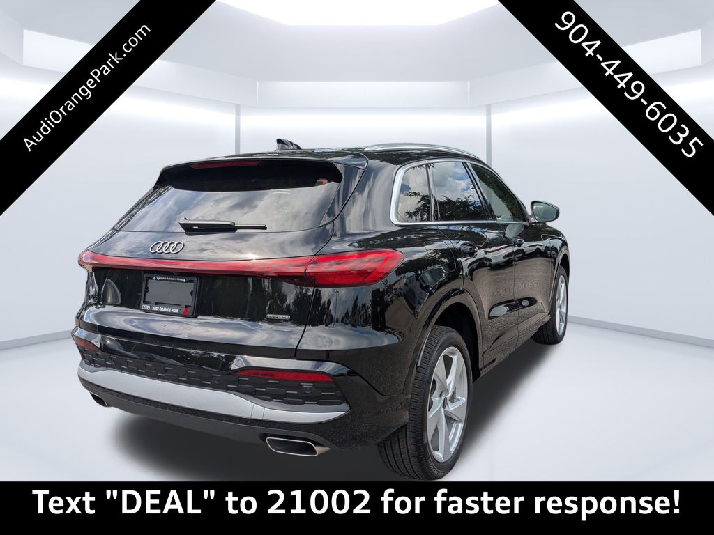 2025 Audi Q5 2.0T Premium Plus photo 3
