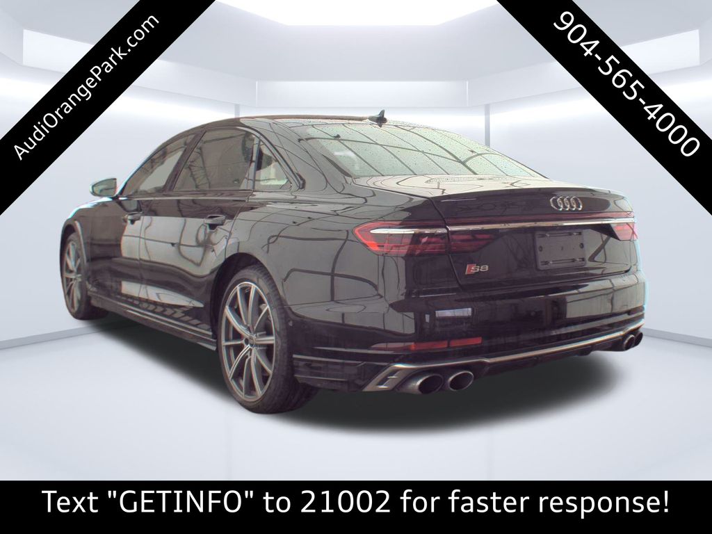 2023 Audi S8 4.0T photo 3