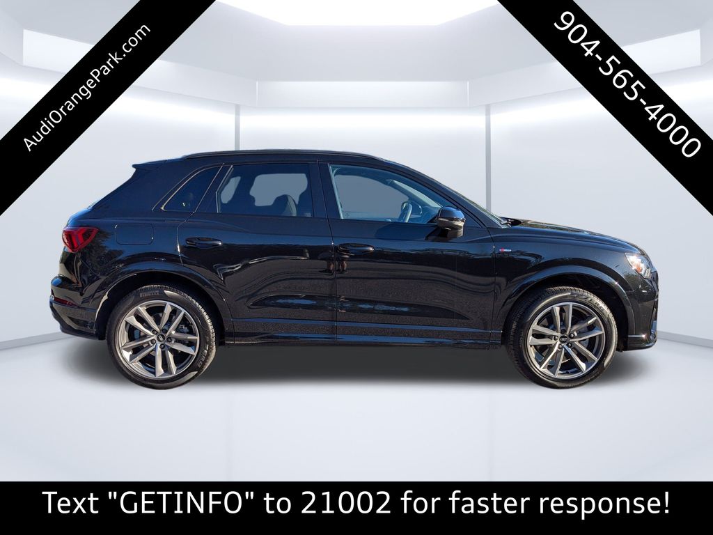 2025 Audi Q3 Premium S line photo 2