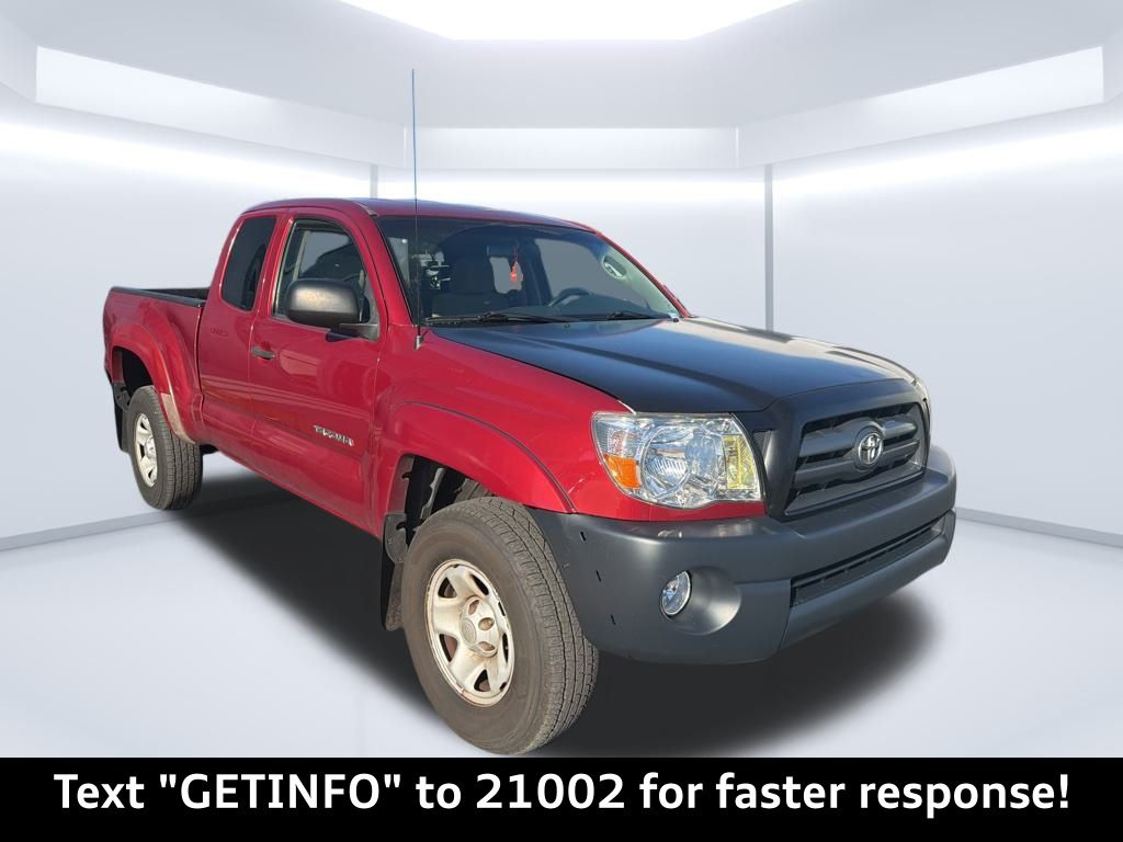 2005 Toyota Tacoma PreRunner photo 2