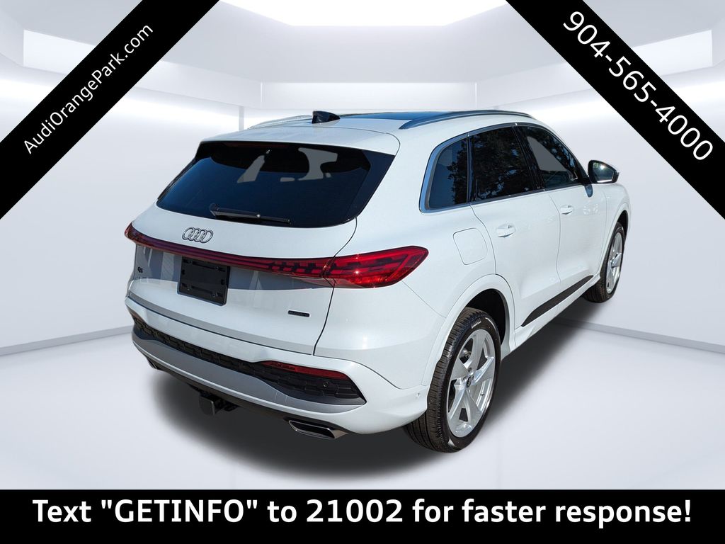 2025 Audi Q5 2.0T Premium Plus photo 3