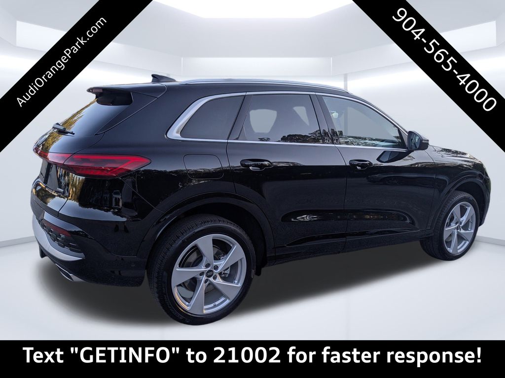 2025 Audi Q5 2.0T Premium Plus photo 3