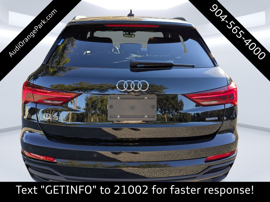 2025 Audi Q3 S line Premium photo 3