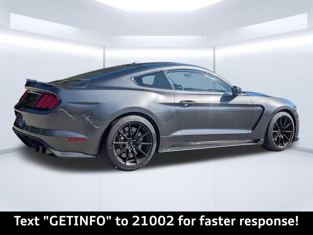 2016 Ford Mustang Shelby GT350 photo 3