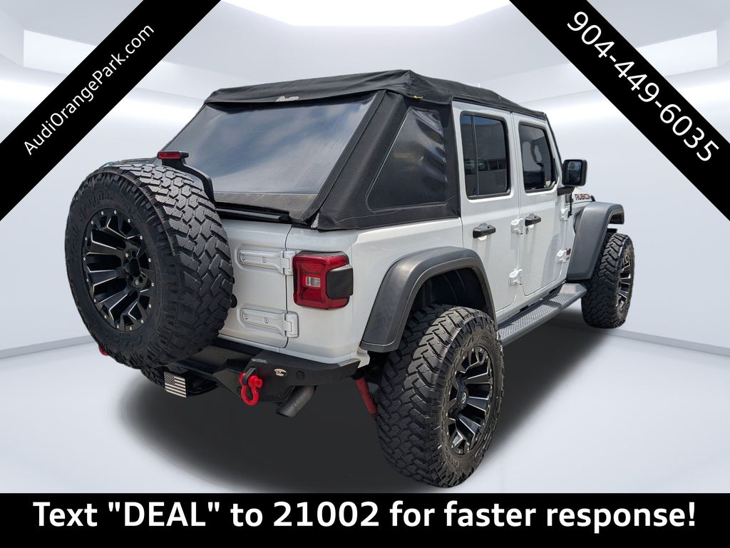 2019 Jeep Wrangler Unlimited Rubicon photo 3