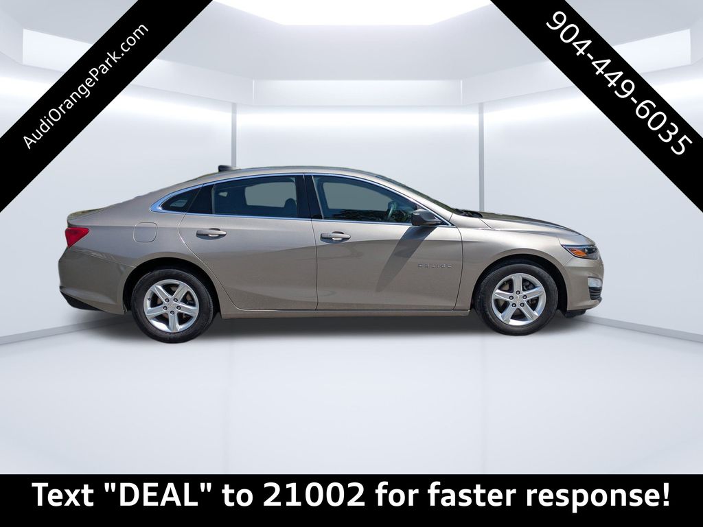 Used 2022 Chevrolet Malibu 1LS with VIN 1G1ZB5ST8NF186129 for sale in Jacksonville, FL